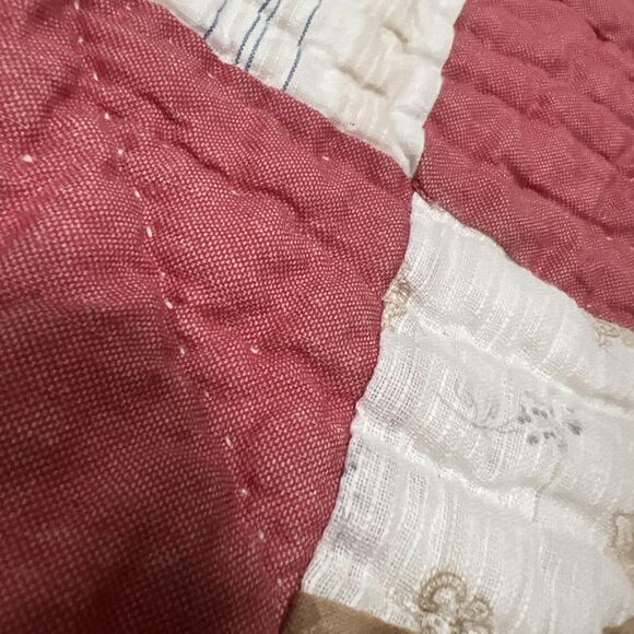 Vintage Handmade Bow Tie Pieced Single Quilt 73x66 - Picture 9 of 16